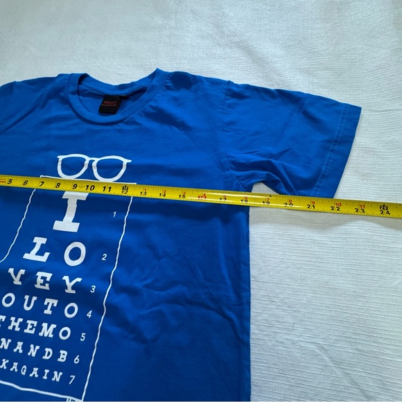 Me and U  I Love You Eye Chart Graphic T-Shirt SZ Medium - Picture 3 of 5
